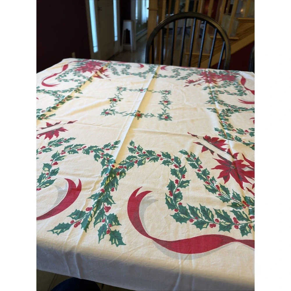 Vtg Mid-Century Modern Christmas Tablecloth Poinsettia Candles Holly 43